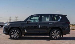 pic-LEXUS-LX600-TWIN-TURBO